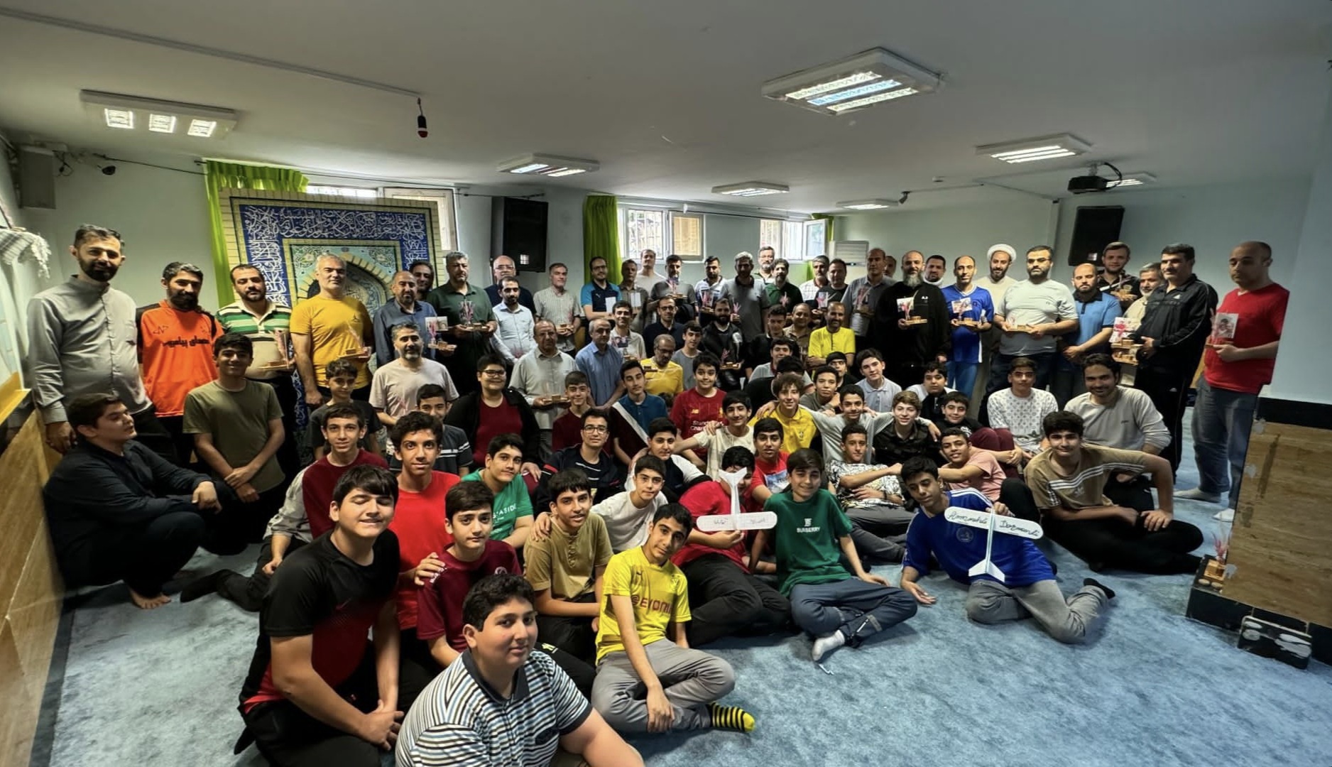 گسترش کارسوقها به کانون مساجد تهران در سال ۱۳۹۴