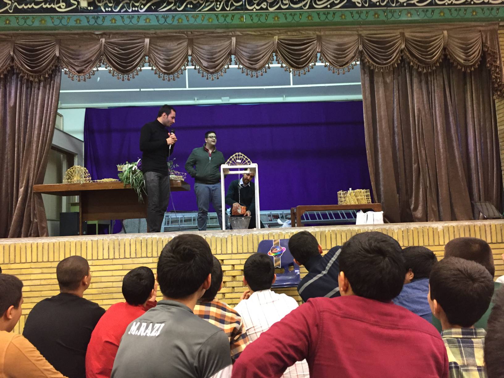 پل ماکارونی در حال تست مقاومت - تصویر کوچک