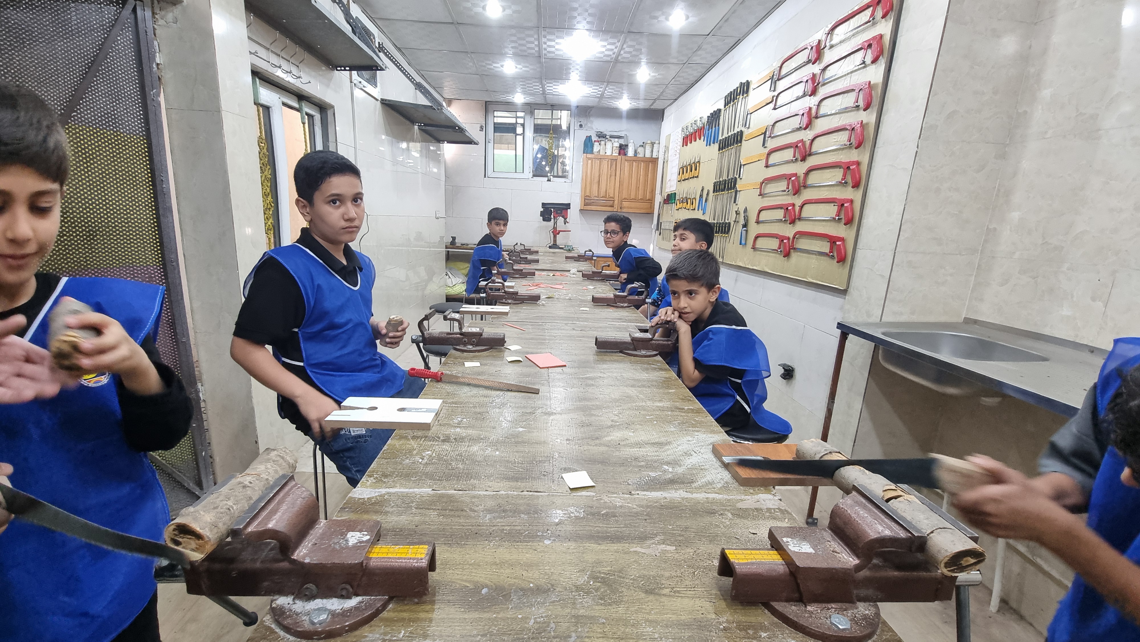 کارگاه ساخت وسایل چوبی